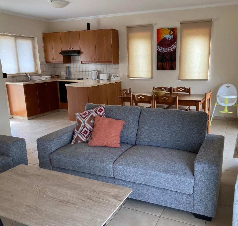 Villas Ithaca Протарас Екстериор снимка