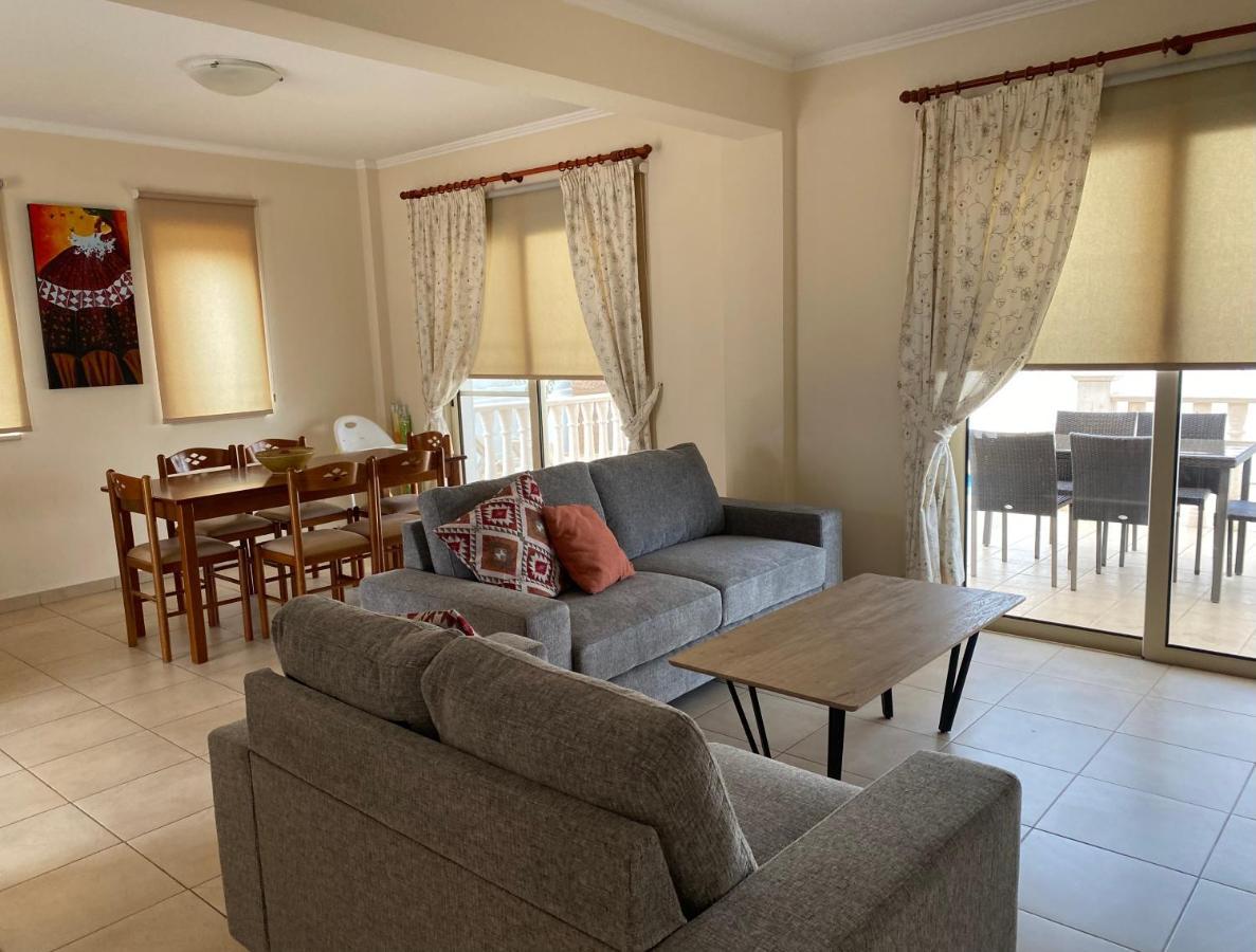 Villas Ithaca Протарас Екстериор снимка