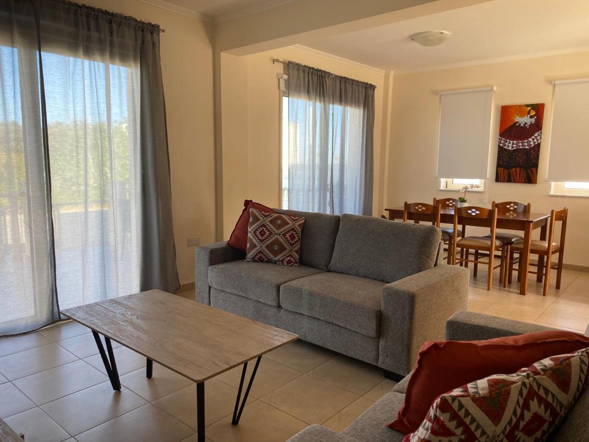 Villas Ithaca Протарас Екстериор снимка