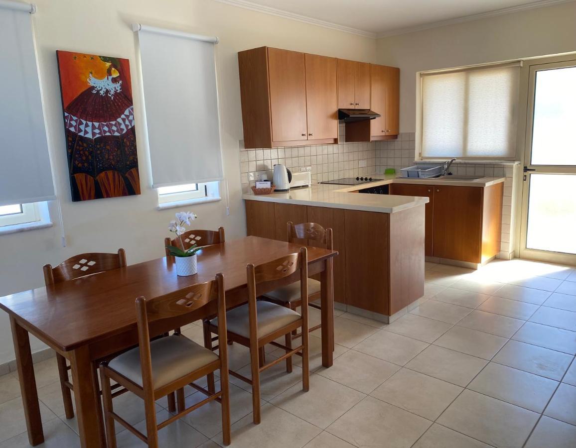 Villas Ithaca Протарас Екстериор снимка