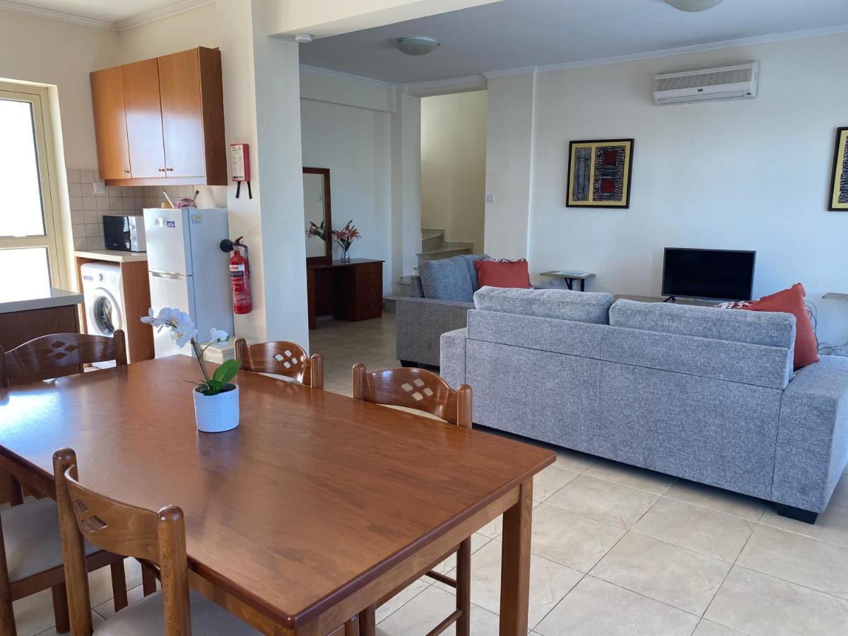 Villas Ithaca Протарас Екстериор снимка