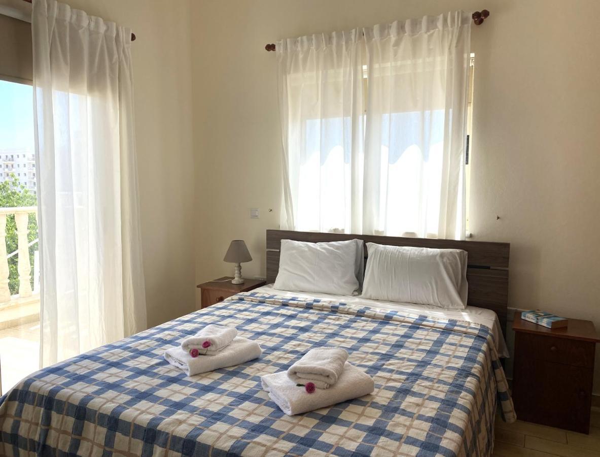 Villas Ithaca Протарас Екстериор снимка