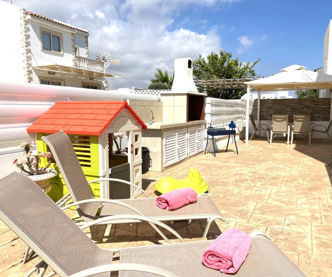 Villas Ithaca Протарас Екстериор снимка