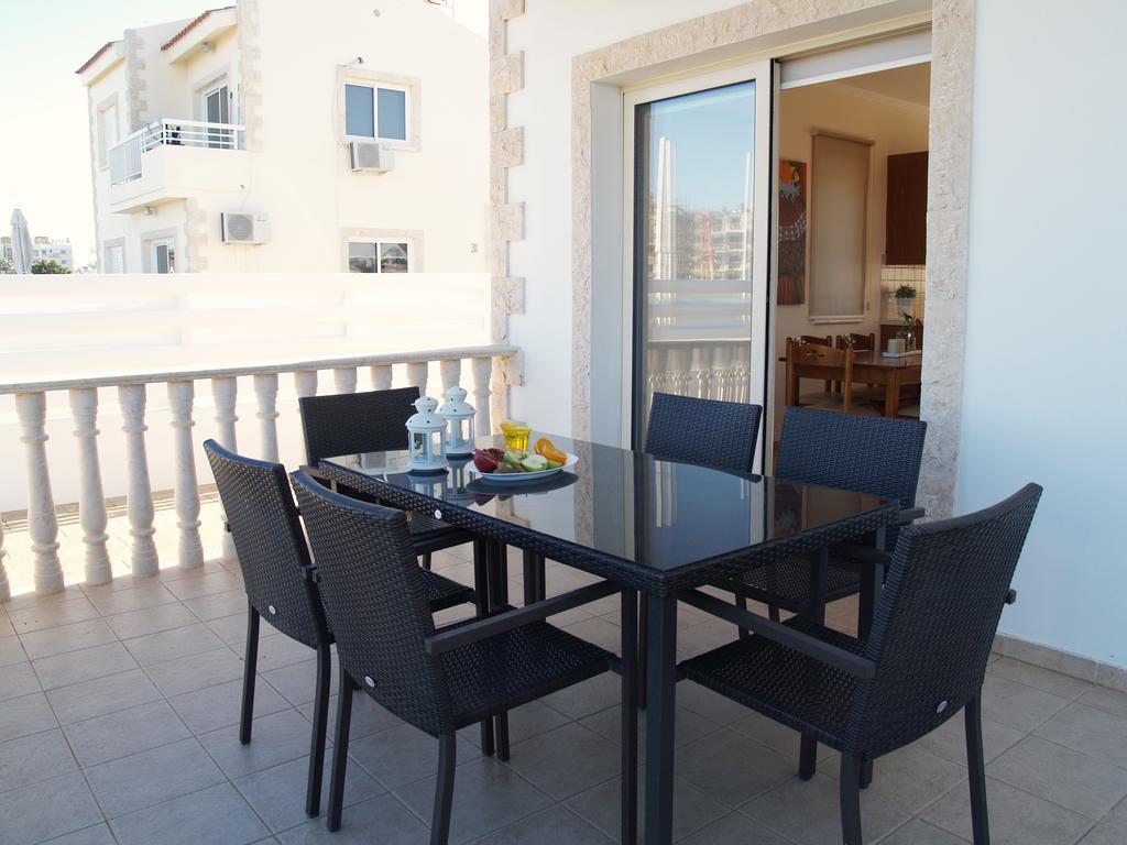 Villas Ithaca Протарас Екстериор снимка